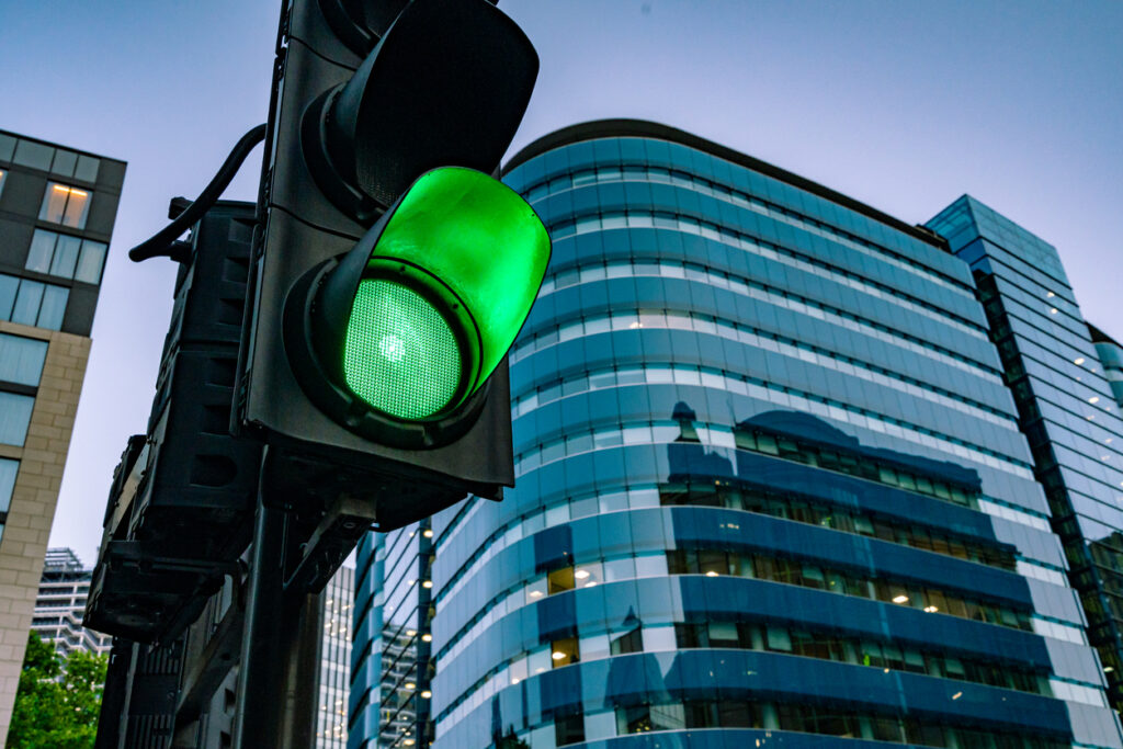 green traffic light